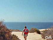 Hiking through the Istmo de La Pared
