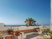 large roof terrace ideal to relax