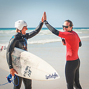 With wireless helmet coaching making quick progress in surfing