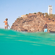 SUP in Morro Jable under the little cliff